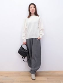 GUCI BODI（グチボディ）のカシミヤニットが間もなく新着です！