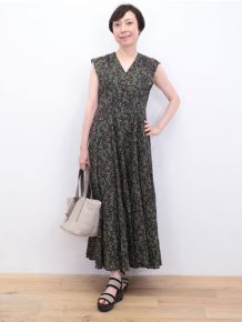 思いっきり自信持って着たい！MARIHA（マリハ）の夏の月のドレス
