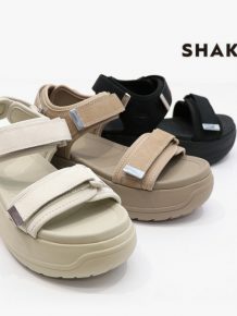 仲丸が気になり中なSHAKAのサンダルを履いてみました☺