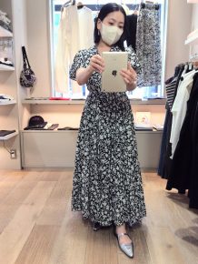 今週販売開始になったSHISEIのCHISEL TOE MARY JANEの2色を履き比べてみました☺