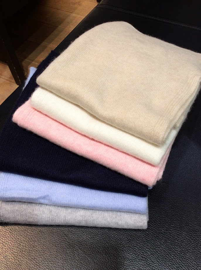 クリスマス🎄プレゼントにGUCIBODI(グチボディ)のカシミヤストールはいかがですか? クリスマス🎄プレゼントにGUCIBODI(グチボディ)のカシミヤストールはいかがですか?