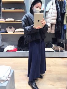 SALEに追加になったアイテムの中から、LIVIANA CONTI(リビアナコンティ)でコーディネートしてみました☺