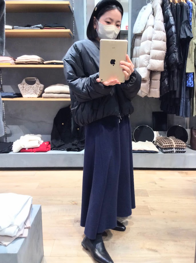 SALEに追加になったアイテムの中から、LIVIANA CONTI(リビアナコンティ)でコーディネートしてみました☺