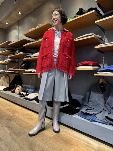 今夜20時からウェブショップ先行apt NEW YEAR SALEスタート！