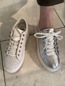 EMANUELLE VEE （エマニュエル ヴィー）の入荷予定新作スニーカーご紹介します！