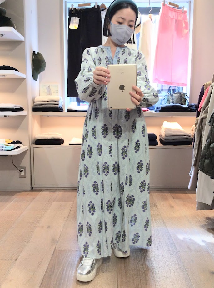 入荷したばかりのne Quittez pasの新作ワンピースを150cm仲丸が着てみました☺