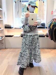 期間限定30％OFF中のTHE NORTH FACE PURPLE LABELのティアードスカートを穿いてみました♪