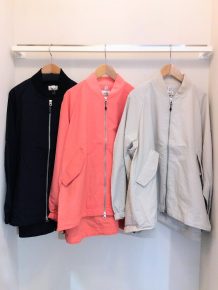 入荷したばかりのNANGAのNYLON TUSSER JKT Wを150cm仲丸が着てみました☺
