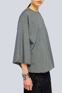 秋のはじめにすぐ着たい！SEMI COUTURE（セミクチュール）のカットソー